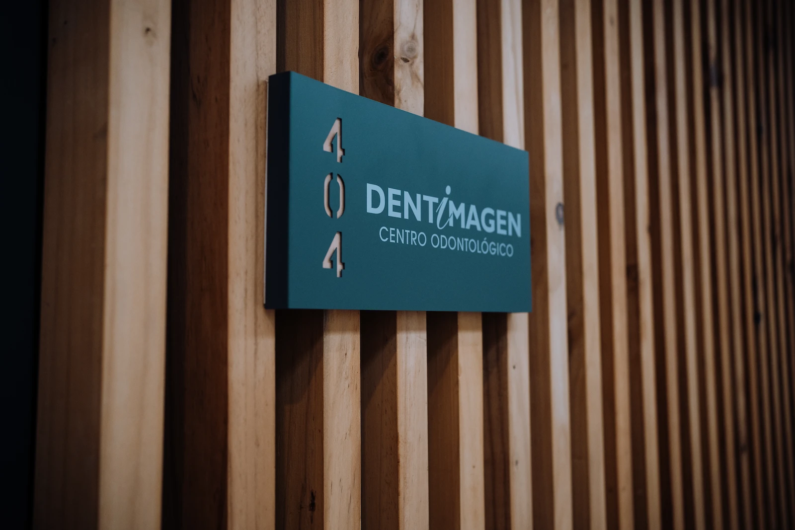 Ambiente y recepción de Dentimagen en Quito