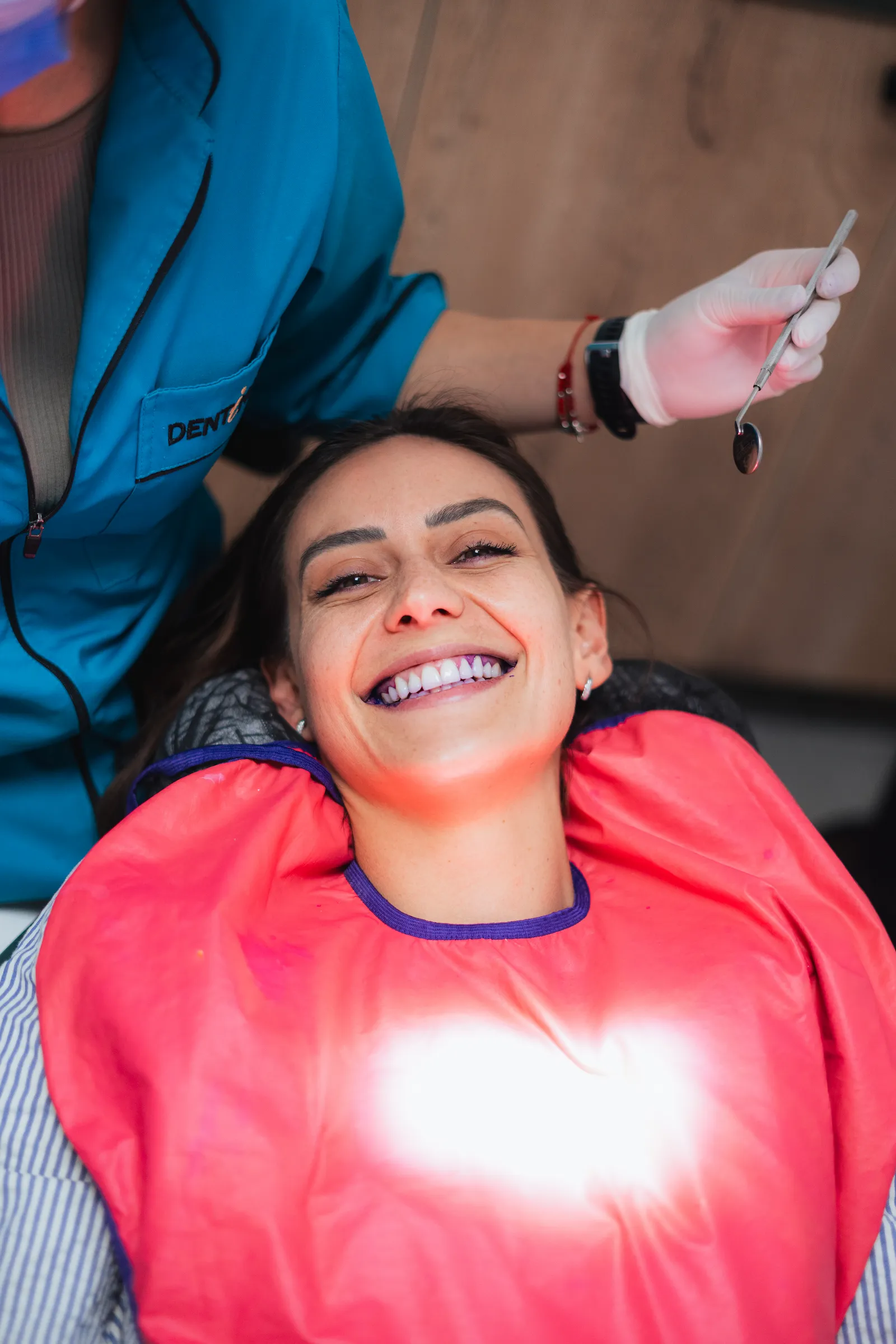 Ambiente cálido y premium en Dentimagen