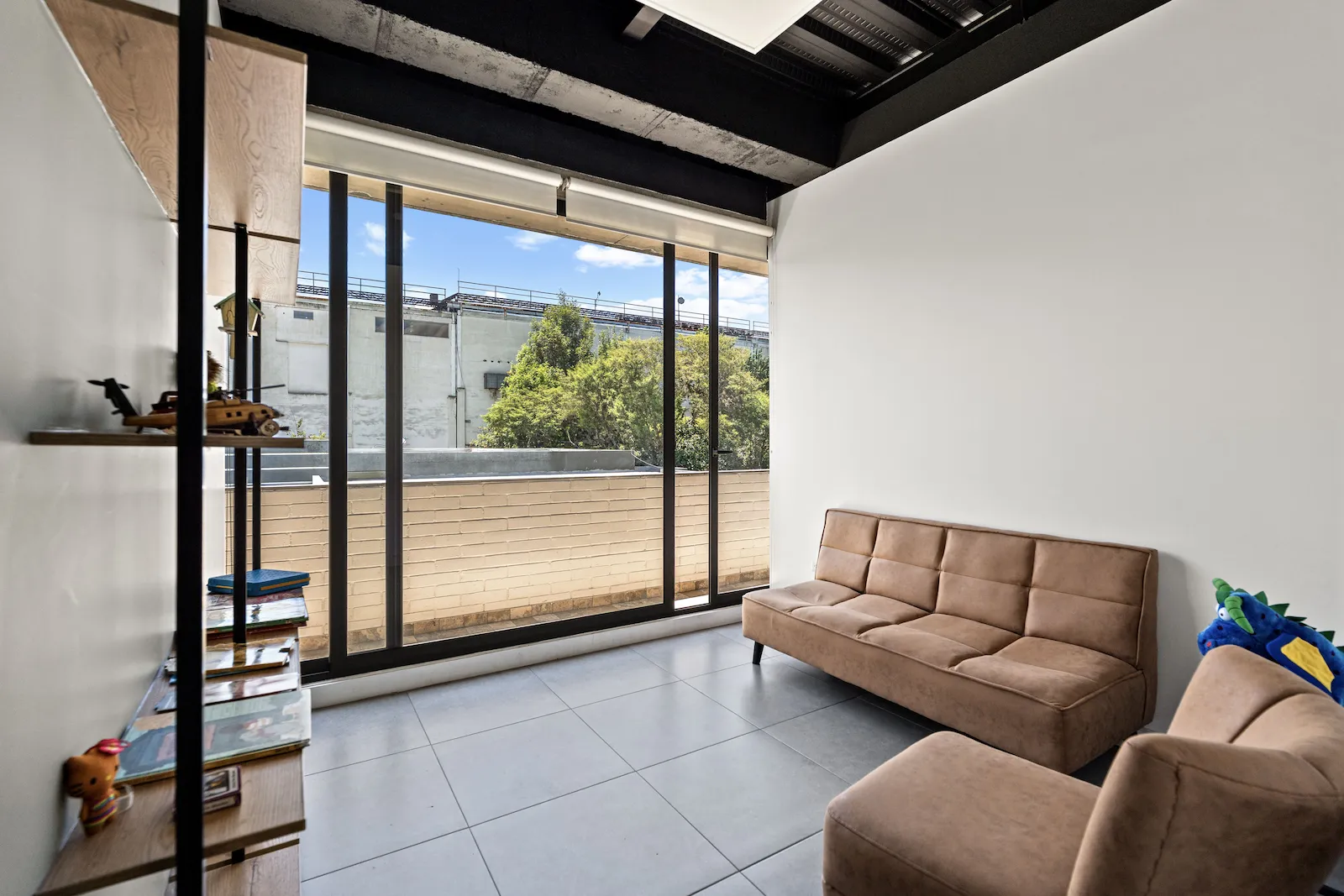 Equipo clínico de Dentimagen en la sede Cumbayá